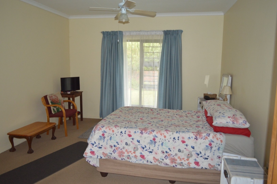 3 Bedroom Property for Sale in Flamwood North West